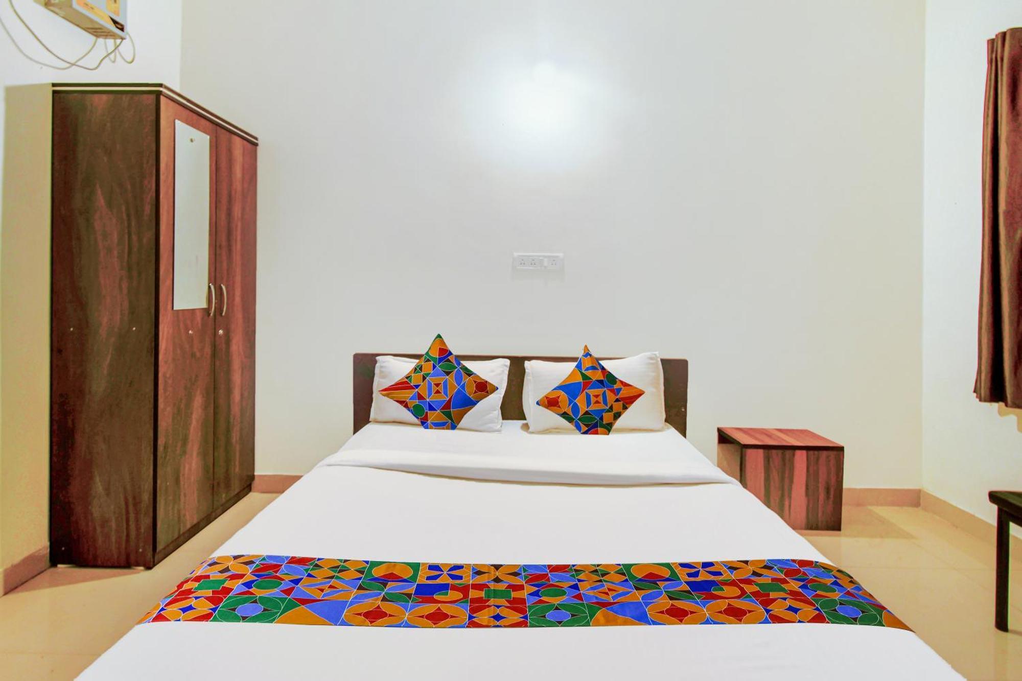 Fabexpress Srh - Nr Butterfly Park - Hinjawadi Hotel Exterior foto