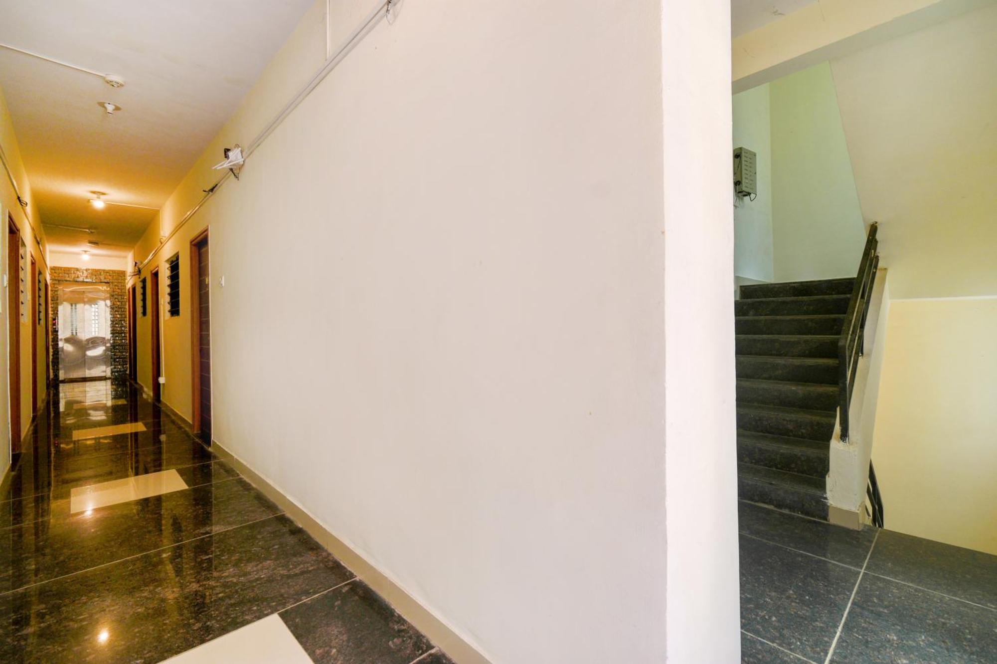Fabexpress Srh - Nr Butterfly Park - Hinjawadi Hotel Exterior foto